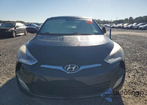 2017 Hyundai Veloster from USA, damaged, VIN KMHTC6AD5HU324604